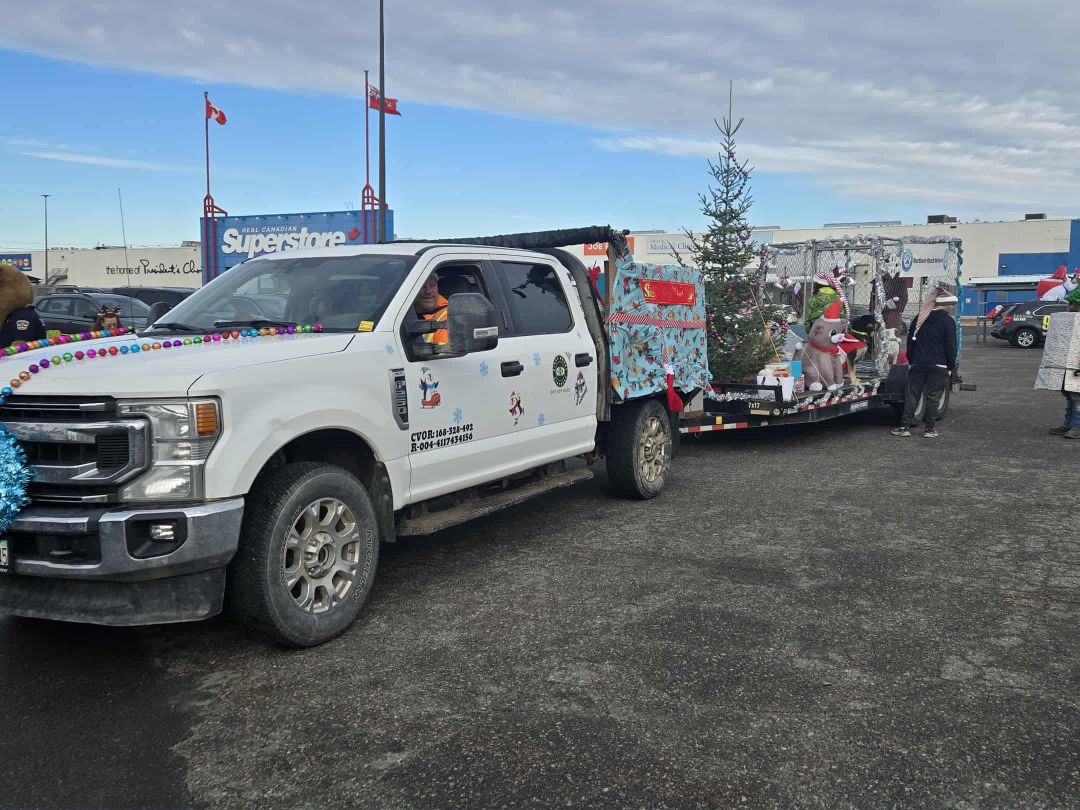 Dirty Hands Disposal logo